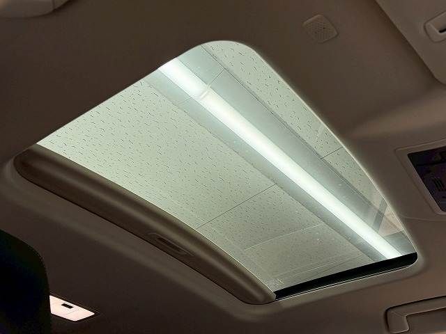 TOYOTA LEXUS NX300 2019 Image 31