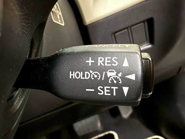 TOYOTA LEXUS NX300 2019 Image 31