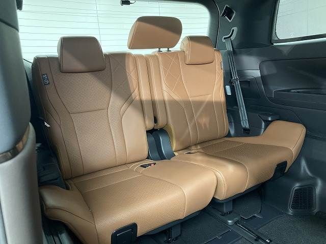 TOYOTA VELLFIRE  HYBRID 2023 Image 31