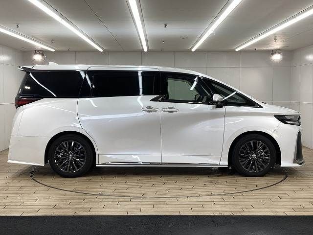 TOYOTA VELLFIRE  HYBRID 2023 Image 31