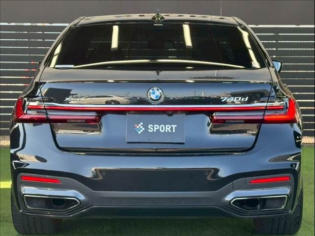 BMW 7SERIES 2021 Image 31