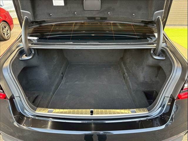 BMW 7SERIES 2021 Image 31