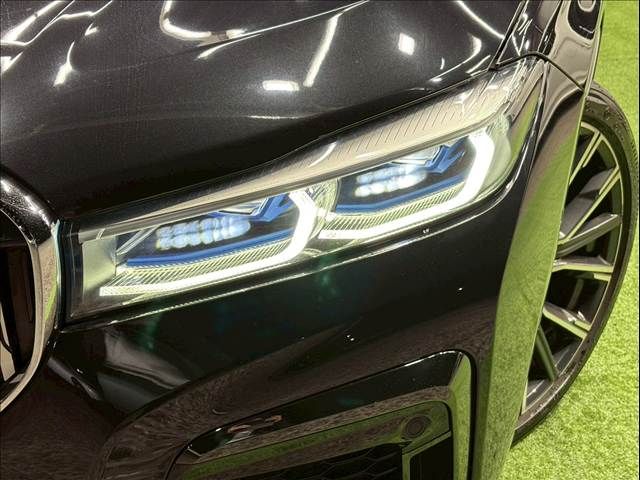 BMW 7SERIES 2021 Image 31