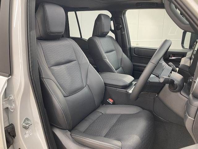 TOYOTA LANDCRUISER 250 2024 Image 31