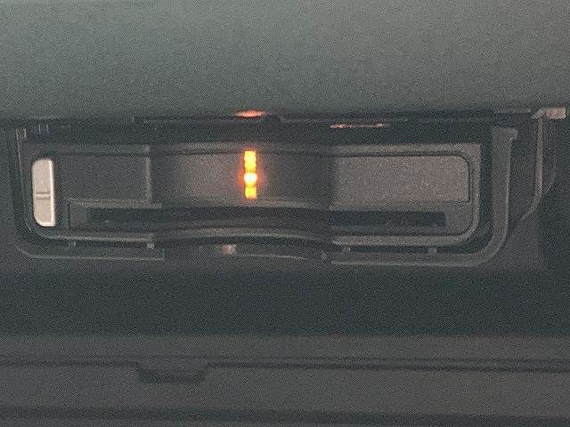 VOLVO XC40 2019 Image 31