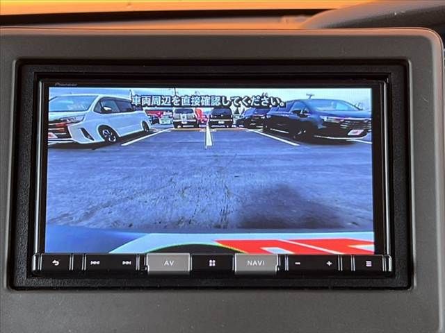 HONDA N BOX 2022 Image 31