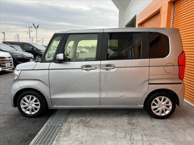 HONDA N BOX 2022 Image 31