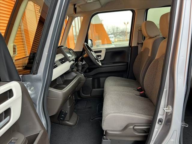 HONDA N BOX 2022 Image 31