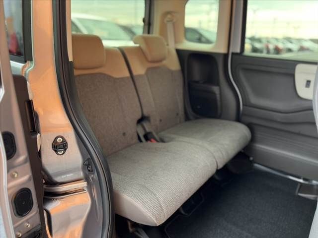 HONDA N BOX 2022 Image 31