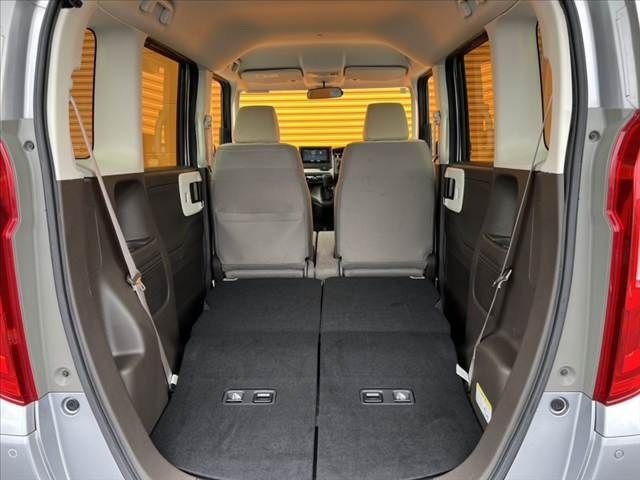 HONDA N BOX 2022 Image 31