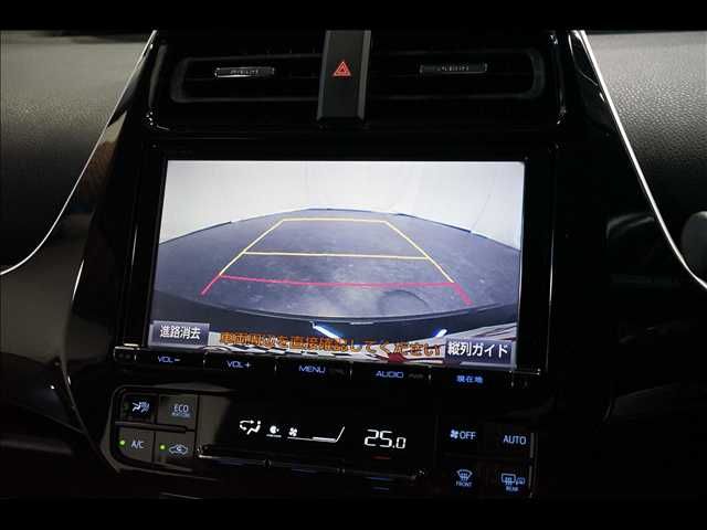 TOYOTA PRIUS 2016 Image 31