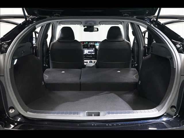 TOYOTA PRIUS 2016 Image 31