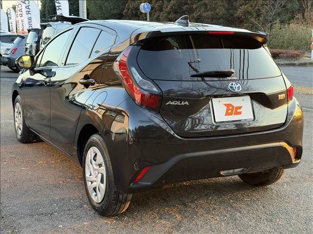 TOYOTA AQUA 2021 Image 31