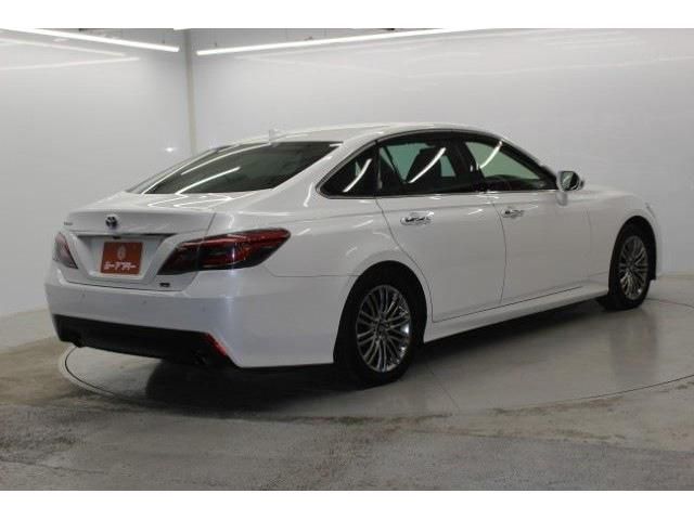 TOYOTA CROWN SEDAN HYBRID 2021 Image 31