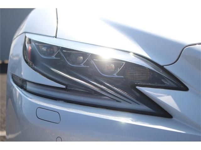 TOYOTA LEXUS LS500H 4WD 2019 Image 31