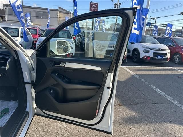 AUDI Q5 2017 Image 31