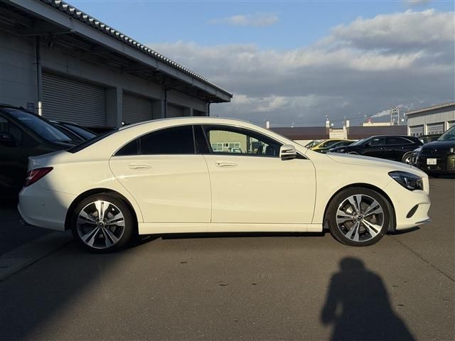 MERCEDES BENZ CLA CL 2018 Image 31