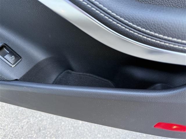 MERCEDES BENZ CLA CL 2018 Image 31