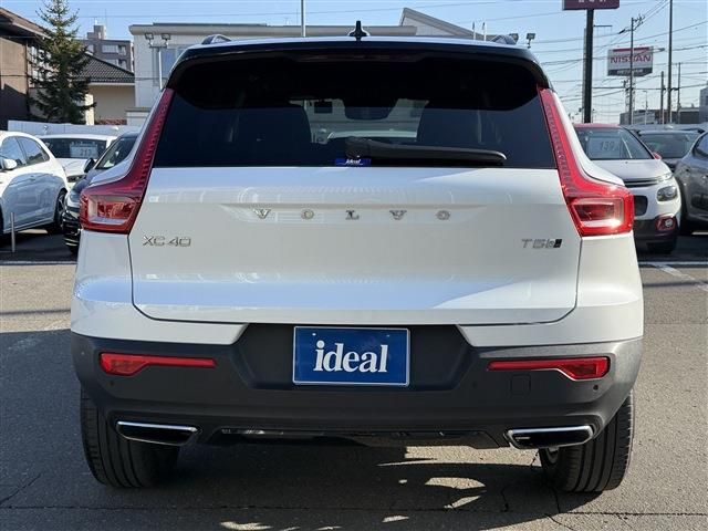 VOLVO XC40 2019 Image 31