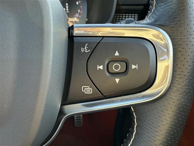 VOLVO XC40 2019 Image 31