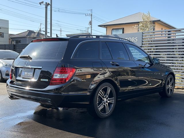 MERCEDES BENZ C CLAS 2014 Image 31