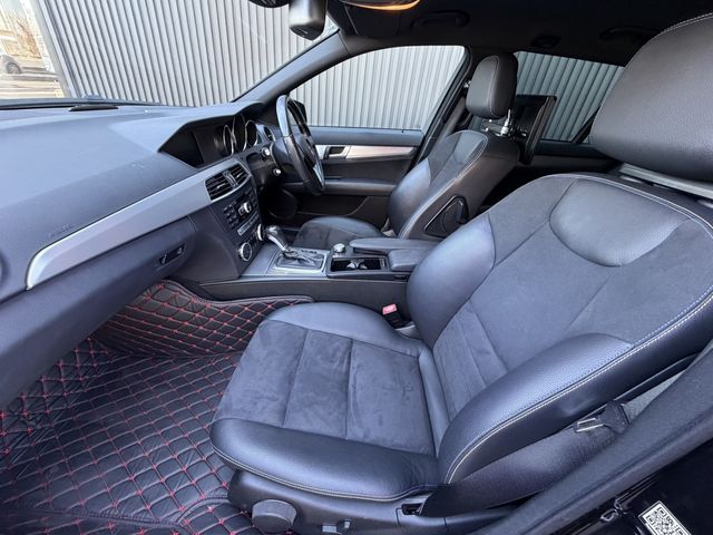 MERCEDES BENZ C CLAS 2014 Image 31