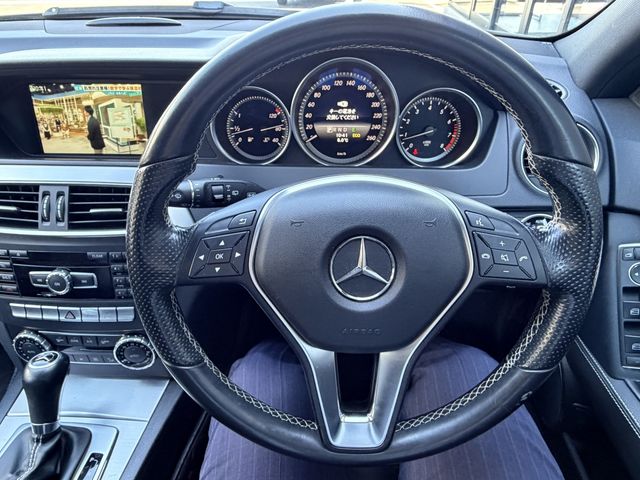 MERCEDES BENZ C CLAS 2014 Image 31