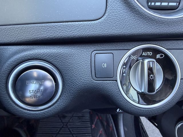 MERCEDES BENZ C CLAS 2014 Image 31