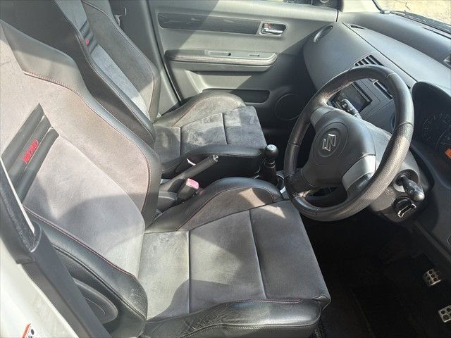 SUZUKI SWIFT 2006 Image 31