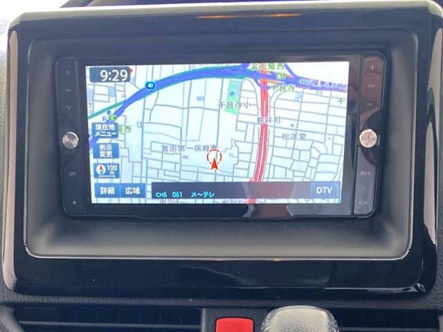 TOYOTA VOXY 2015 Image 31