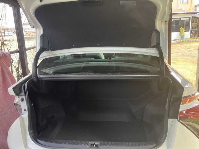 TOYOTA MIRAI 2017 Image 31