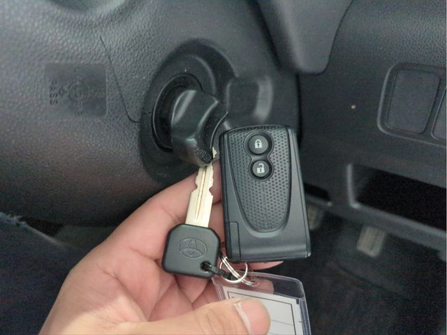 TOYOTA PIXIS SPACE 2015 Image 31