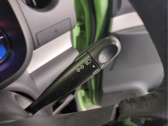 TOYOTA PIXIS SPACE 2015 Image 31