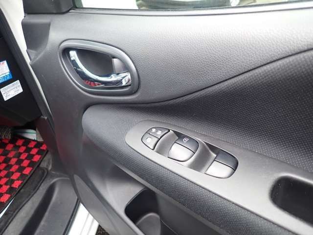 NISSAN SERENA  S-HYBRID 4WD 2014 Image 31