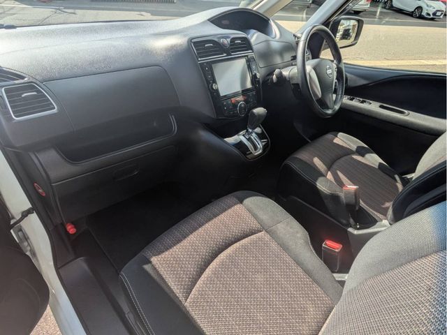 NISSAN SERENA  S-HYBRID 2014 Image 31