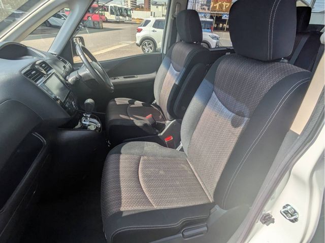 NISSAN SERENA  S-HYBRID 2014 Image 31