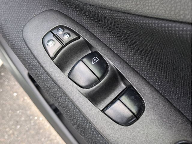 NISSAN SERENA  S-HYBRID 2014 Image 31