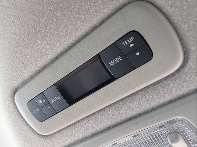 NISSAN SERENA  S-HYBRID 2014 Image 31