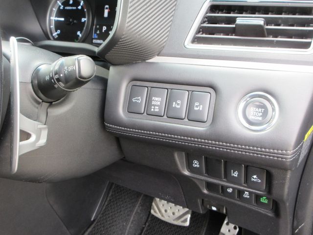 MITSUBISHI DELICA D:5 4WD 2024 Image 31