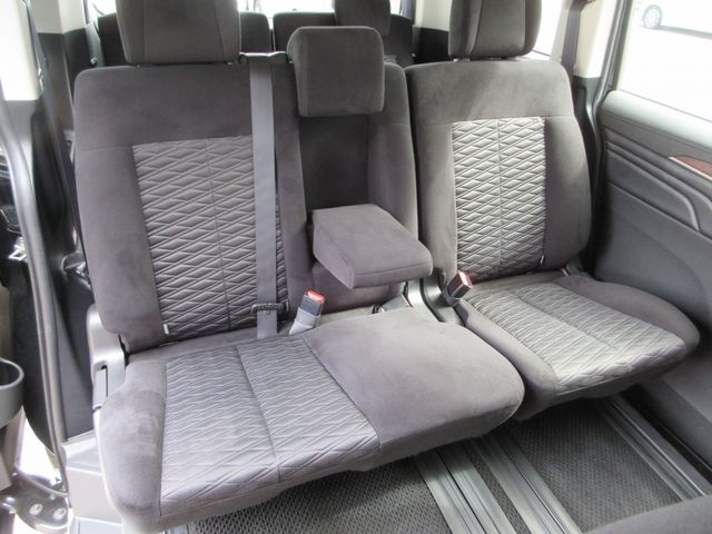 MITSUBISHI DELICA D:5 4WD 2024 Image 31