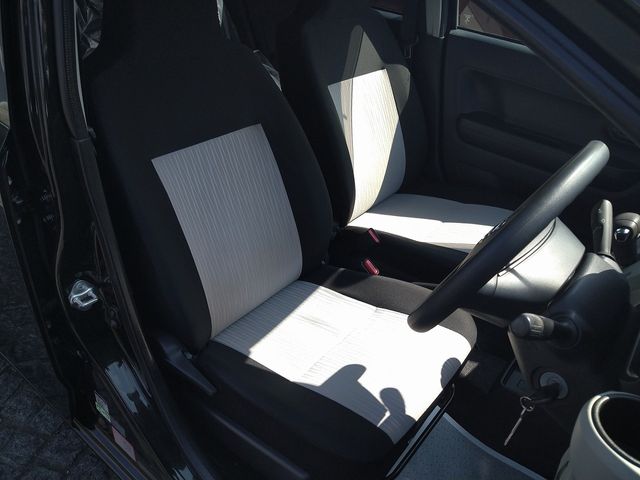 DAIHATSU MIRA E:S 2020 Image 31