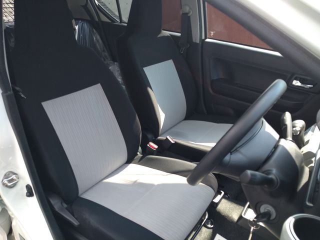 DAIHATSU MIRA E:S 2019 Image 31