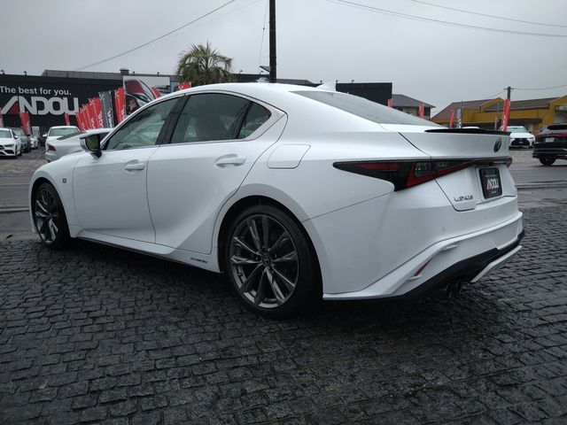 TOYOTA LEXUS IS300H 2021 Image 31