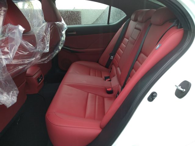 TOYOTA LEXUS IS300H 2021 Image 31