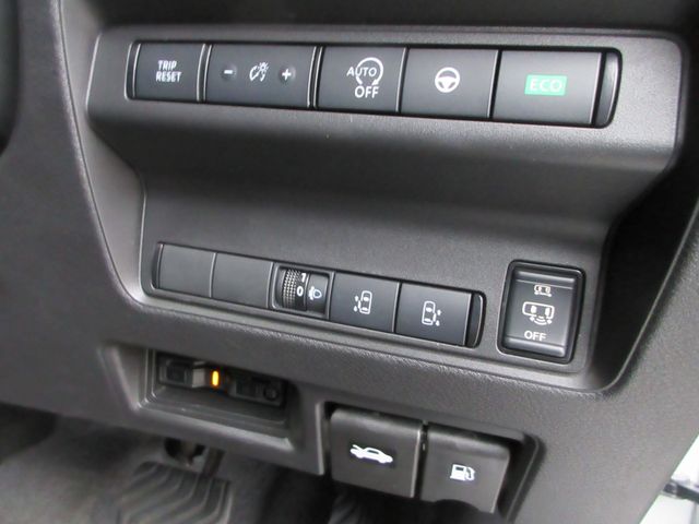 NISSAN SERENA  WG 4WD 2023 Image 31