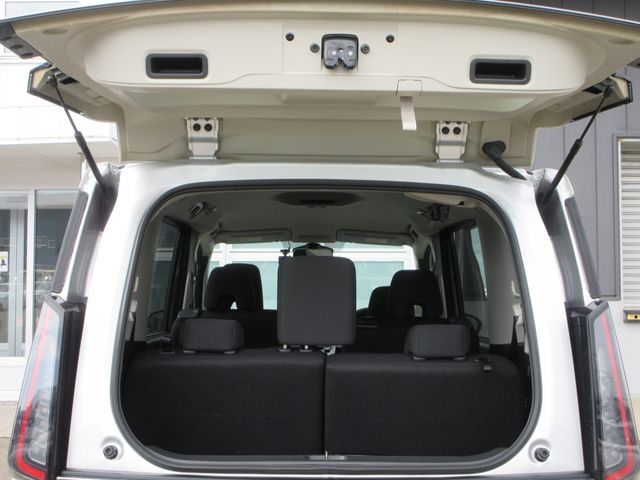 NISSAN SERENA  WG 4WD 2023 Image 31