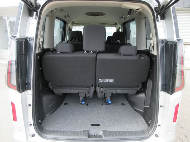 NISSAN SERENA  WG 4WD 2023 Image 31