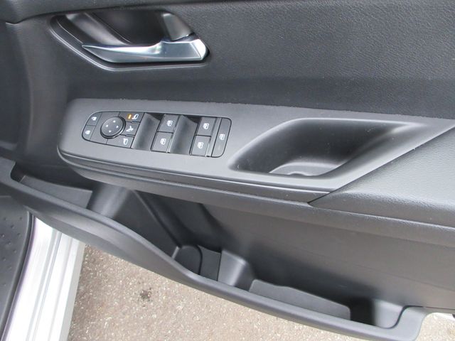 NISSAN SERENA  WG 4WD 2023 Image 31