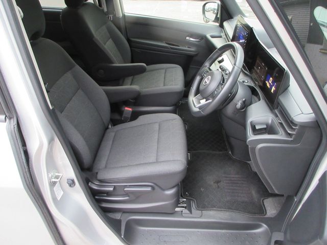 NISSAN SERENA  WG 4WD 2023 Image 31