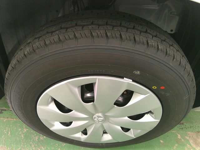 TOYOTA PROBOX VAN 4WD 2026 Image 31